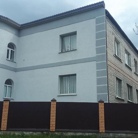 Окремі Номери В Гостьовому Будинку Типу Guest House Kropyvnytskyi Exterior photo