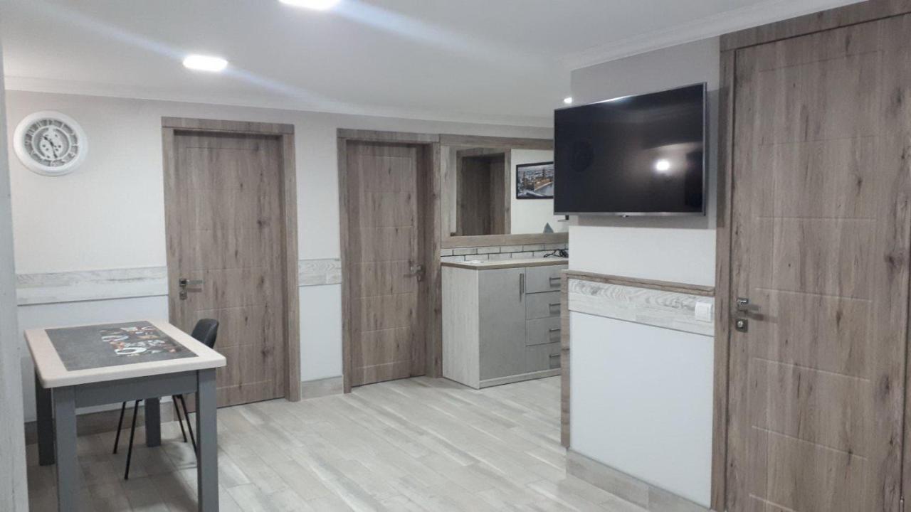 Окремі Номери В Гостьовому Будинку Типу Guest House Kropyvnytskyi Exterior photo